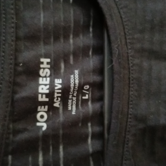 Joe Fresh top - Picture 3 of 4